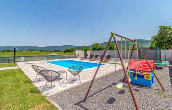 Holiday House Sweet Home Otočac Eksteriør bilde